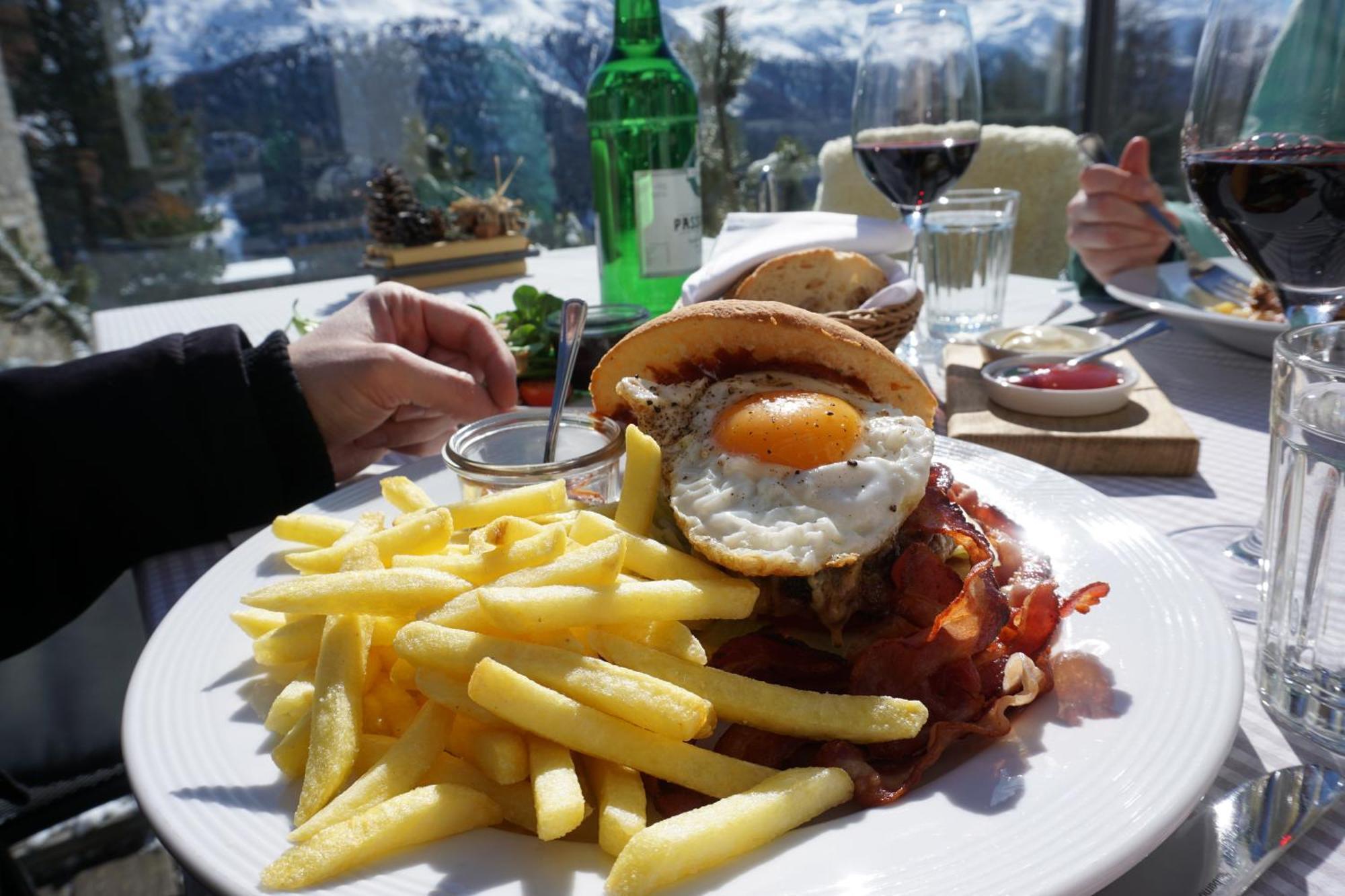Randolins Familienresort St. Moritz Exteriör bild