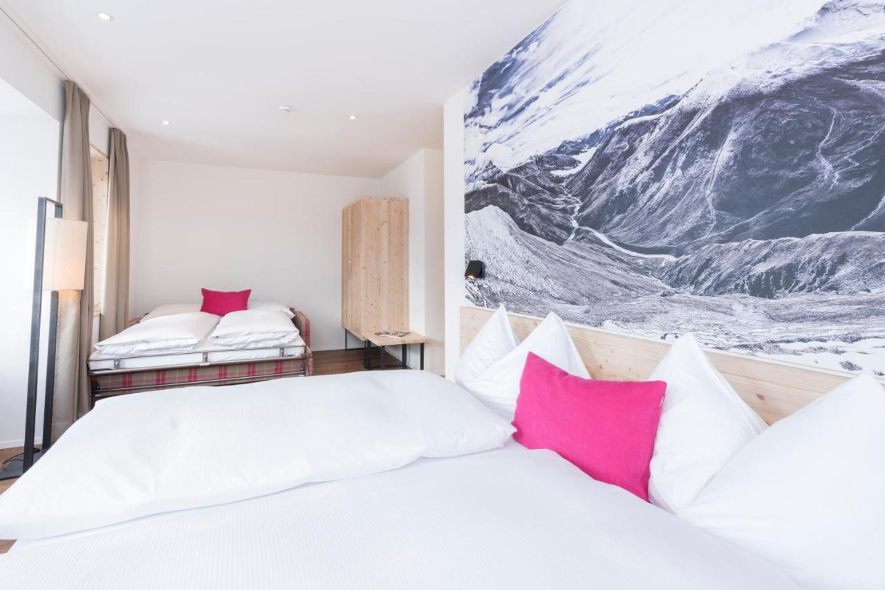 Randolins Familienresort St. Moritz Exteriör bild