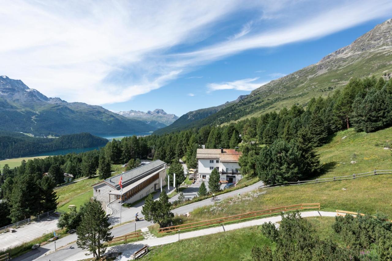 Randolins Familienresort St. Moritz Exteriör bild